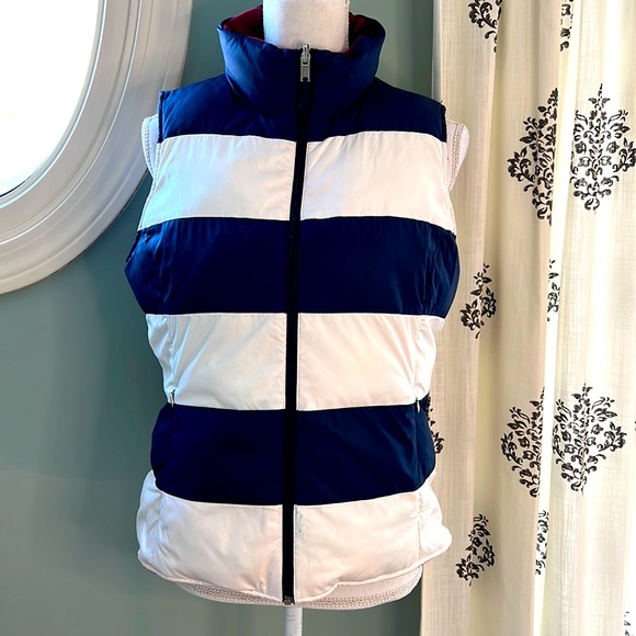 Nautica Jackets & Blazers - Nautica Reversible Puffer Vest Size M